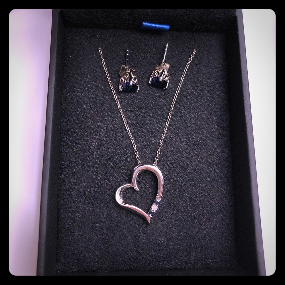 💙Sapphire Earrings with Heart Necklace 💙